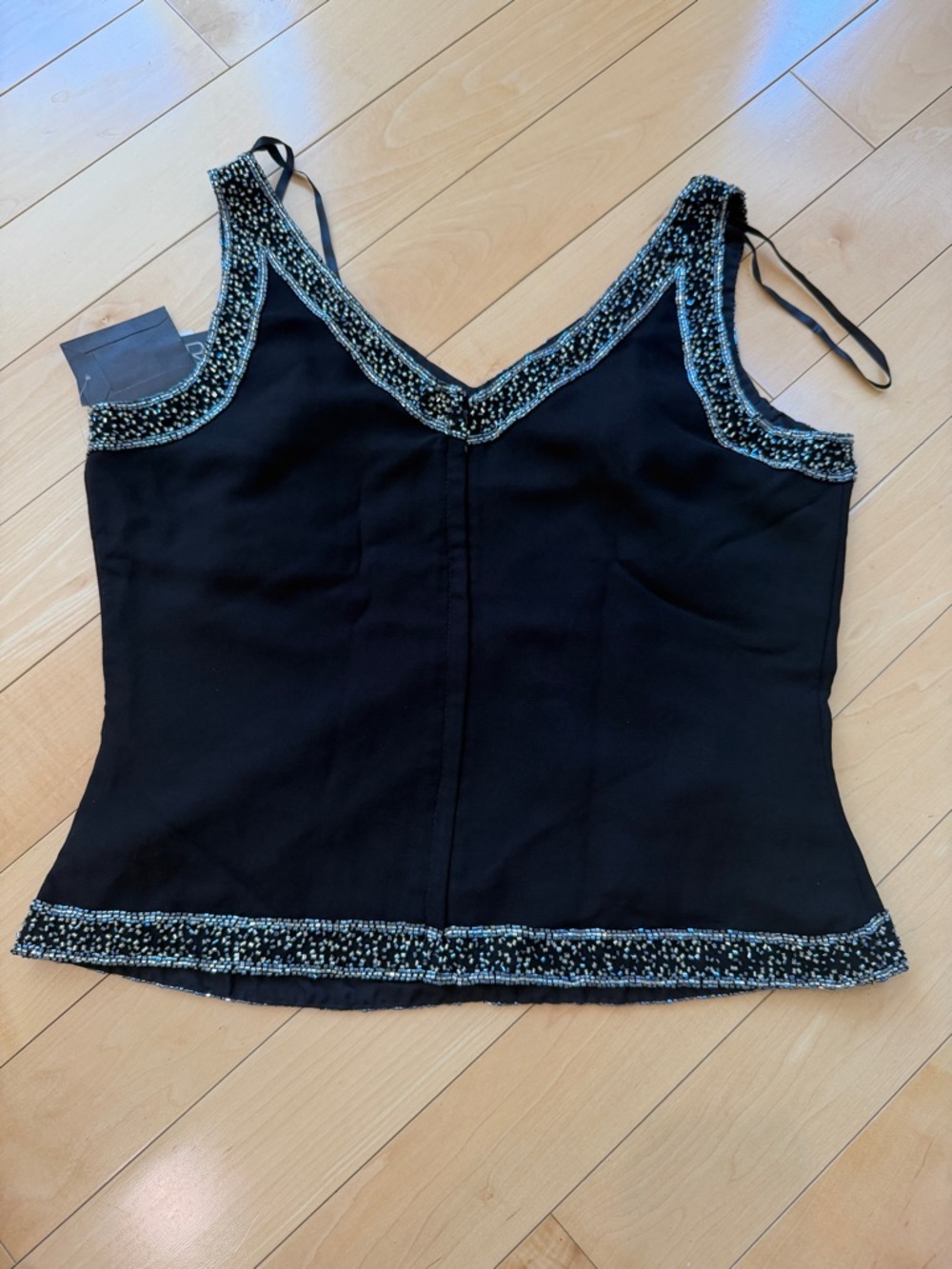 J Kara Black Beaded V-Neck Tank Top Medium NWT - Picture 2 of 9